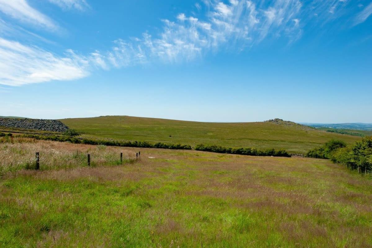 Vila Dartmoor Barn On North Hessary Tor Yelverton Exteriér fotografie
